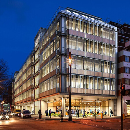 The University College London Hospital Proton Beam Therapy Center Phase 4 : The First Project